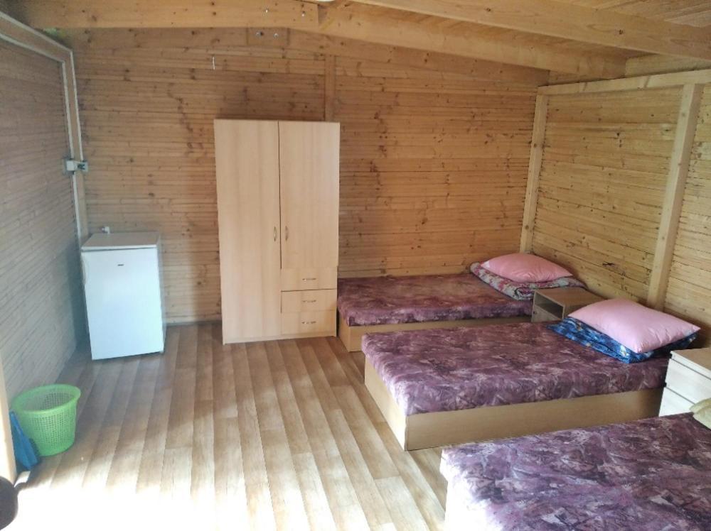 Kemp U Lesa Hotel Rokle Kültér fotó